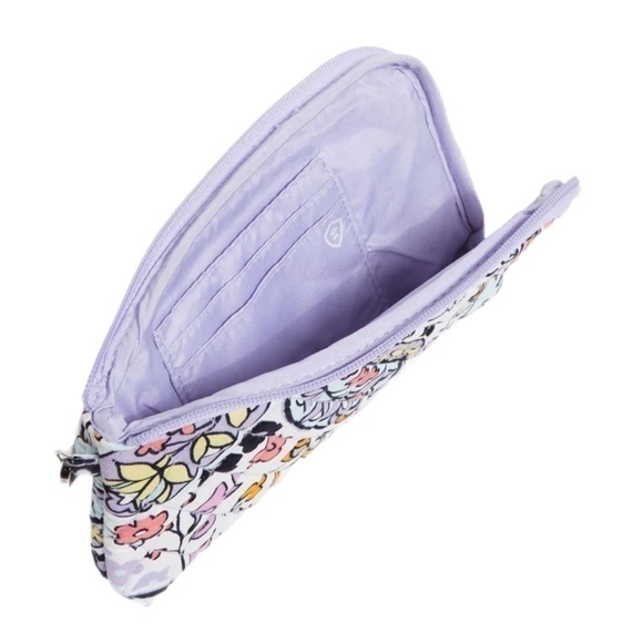 Vera Bradley RFID Slim Wristlet in Cotton - NWT - Picture 2 of 2